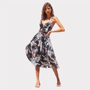 Urban Outfitters Bermuda Nights Hook +
Loop Midi Dress, Size 4